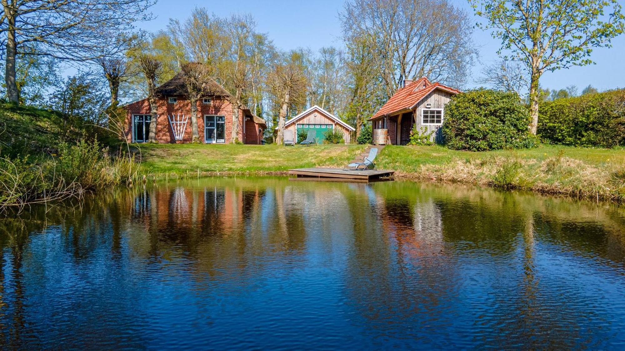 Vila Reetdach Ostfriesenhaus Südbrookmerland Exteriér fotografie